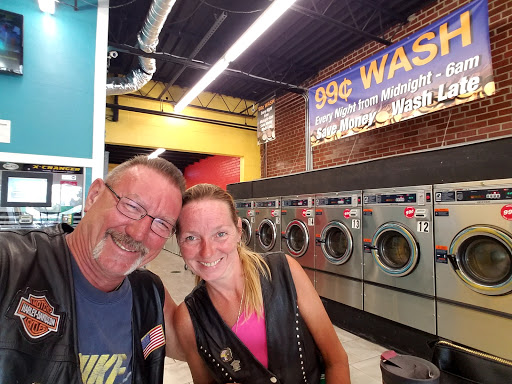 Laundromat «The Wash House», reviews and photos, 894 N Main St, Suffolk, VA 23435, USA