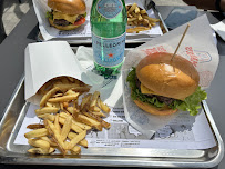 Plats et boissons du Restaurant américain Marvelous Burger & Hot Dog à Servons - n°3