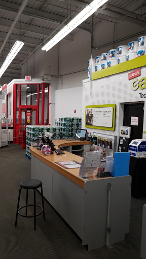 Office Supply Store «Staples», reviews and photos, 209-34 Northern Blvd, Bayside, NY 11361, USA