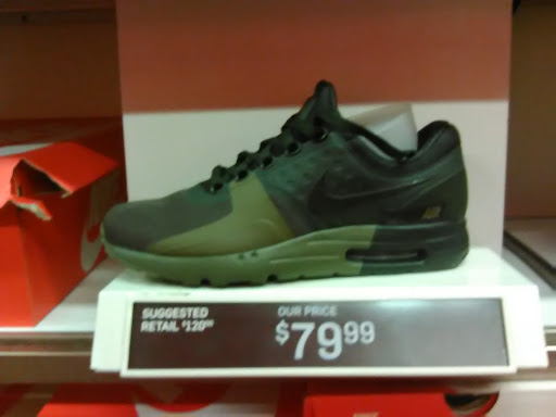 Sporting Goods Store «Nike Factory Store», reviews and photos, 4600 Shelbyville Rd #615, Louisville, KY 40207, USA