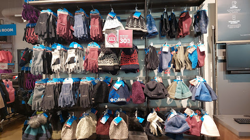 Sportswear Store «Columbia Sportswear Outlet Store at Premium Outlets in Orlando», reviews and photos, 4971 International Dr, Orlando, FL 32819, USA