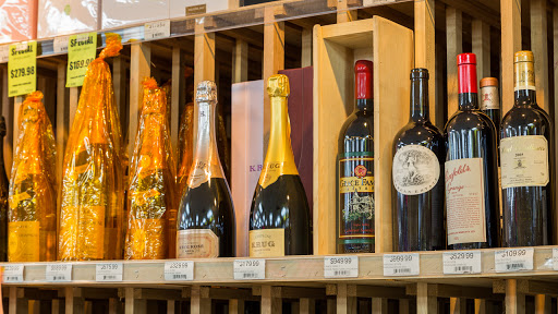 Liquor Store «Vintage Liquor», reviews and photos, 1836 SW 3rd Ave, Miami, FL 33129, USA