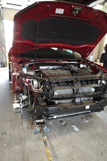 Auto Body Shop «Venusti Auto Body», reviews and photos, 1 Ward Ln, Mahwah, NJ 07430, USA