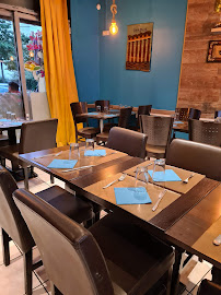 Atmosphère du Restaurant libanais Alfaroj Lmashwi à Vitry-sur-Seine - n°3