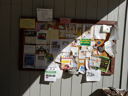 Pet Store «Simply Country Feed & Supply», reviews and photos, 12892 Ridge Rd, Grass Valley, CA 95945, USA