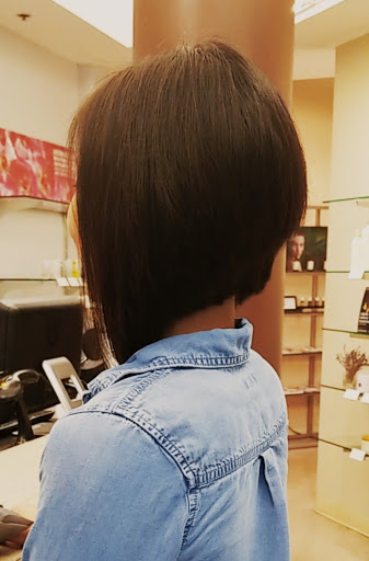 Beauty Salon «Bella Vita Salon & Day Spa», reviews and photos, Bella Vita Salon & Day Spa, 285 Liberty St NE #130, Salem, OR 97301, USA