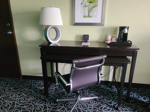 Hotel «Comfort Suites At Fairgrounds-Casino», reviews and photos, 4506 Oak Fair Blvd, Tampa, FL 33610, USA