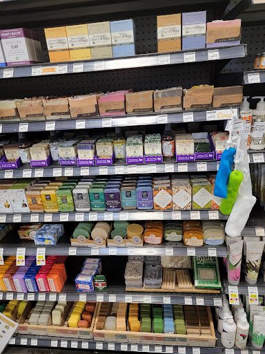 Health Food Store «Mustard Seed Market & Cafe», reviews and photos, 3885 W Market St, Akron, OH 44333, USA