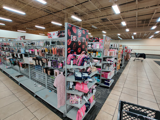 Clothing Store «Burlington Coat Factory», reviews and photos, 2920 SW Military Dr A, San Antonio, TX 78224, USA