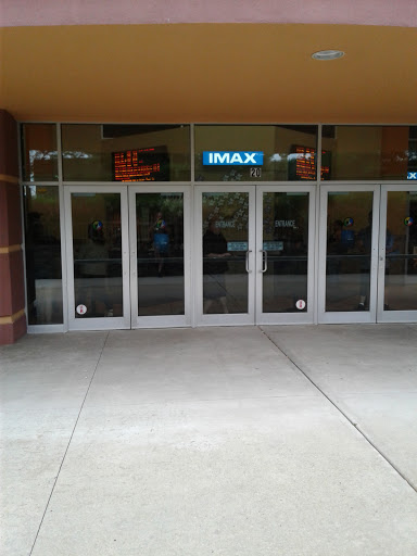 Movie Theater «United Artists Farmingdale 10», reviews and photos, 20 Michael Ave, Farmingdale, NY 11735, USA