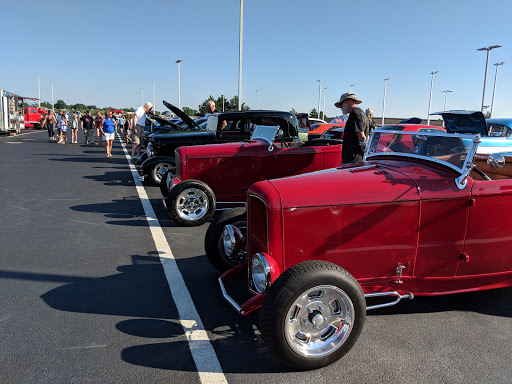 Used Car Dealer «Voss Used Cars», reviews and photos, 99 Loop Rd, Dayton, OH 45459, USA