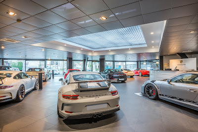 Centre Service Porsche Saint-Etienne à Saint-Étienne