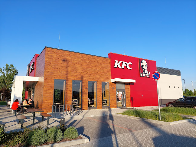 KFC Szentendre DT - Szentendre