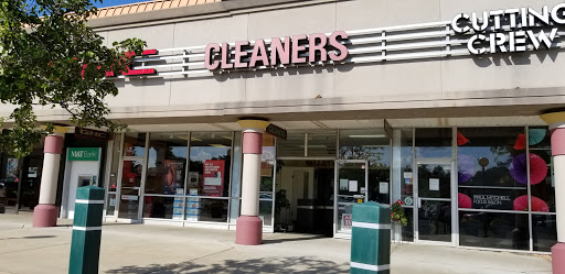 Shopping Mall «Valley Mall», reviews and photos, 977 Valley Rd, Gillette, NJ 07933, USA