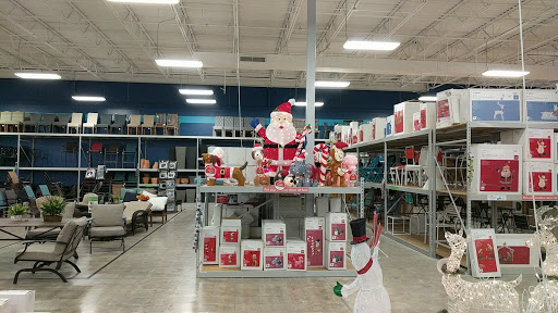 Home Goods Store «At Home», reviews and photos, 301 SouthTowne East Mall Dr, Wichita, KS 67207, USA