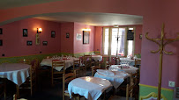 Atmosphère du Restaurant Le Jean Bertin à Verneuil d'Avre et d'Iton - n°5