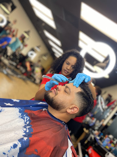 Barber Shop «Razor Sharp Cutz Barber Shop», reviews and photos, 459 Plaza Dr, Eustis, FL 32726, USA
