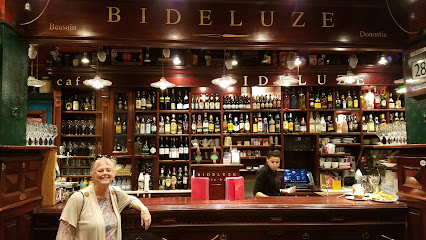 BIDELUZE KAFE TABERNA - Gipuzkoa Plaza, 14, 20004 Donostia, Gipuzkoa, Spain