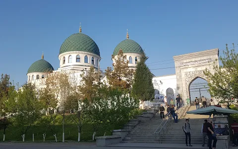 Hoja Ahror Valiy Mosque image