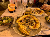 Pizza du Restaurant La Fontaine à Uzès - n°13