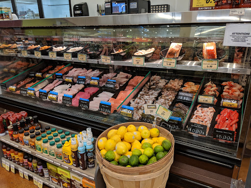 Grocery Store «Fresh Thyme Farmers Market- Downers Grove», reviews and photos, 325 Ogden Ave, Downers Grove, IL 60515, USA