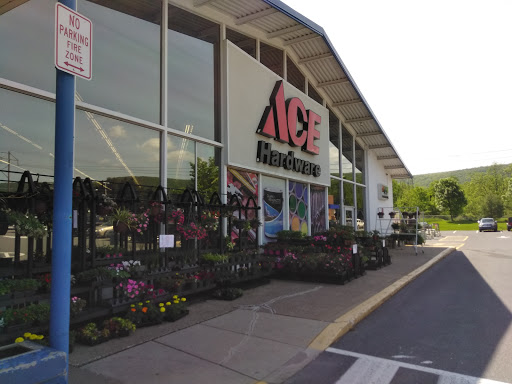 Hardware Store «Capitol Ace Hardware», reviews and photos, 438 Blue Valley Dr, Bangor, PA 18013, USA