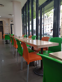 Atmosphère du Restaurant de döner kebab Memo's Resto à Paris - n°12