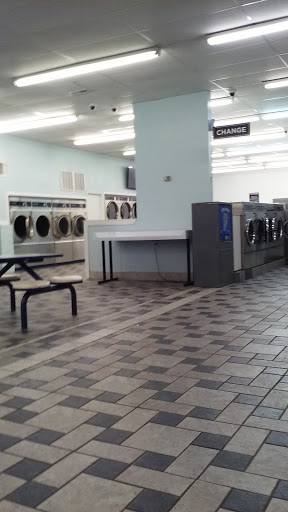 Laundromat «The Wash House», reviews and photos, 1010 W Elizabeth St, Elizabeth City, NC 27909, USA