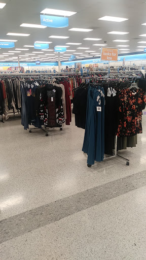 Clothing Store «Ross Dress for Less», reviews and photos, 5820 Lakewood Towne Center Blvd SW, Lakewood, WA 98499, USA