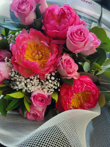 Florist «June Florist», reviews and photos, 8607 18th Ave, Brooklyn, NY 11214, USA