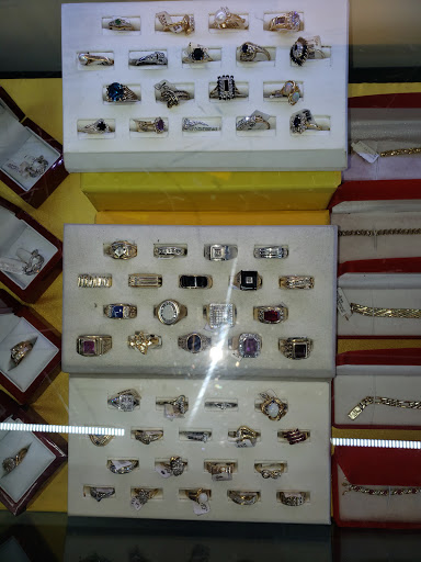 Pawn Shop «KB PAWN LOAN», reviews and photos, 11102 Briar Forest Dr, Houston, TX 77042, USA