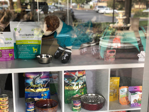 Pet Supply Store «Sonoma Pet and Aquatics», reviews and photos, 201 W Napa St #7, Sonoma, CA 95476, USA