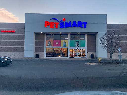 PetSmart, 2347 N Telegraph Rd, Monroe, MI 48162, USA, 