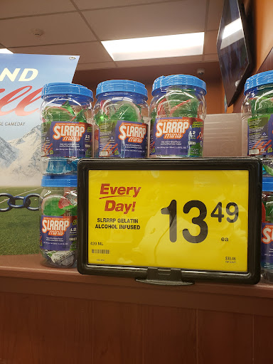 Shopping Mall «Bond Shopping Center», reviews and photos, 1891 S State Rd, Upper Darby, PA 19082, USA