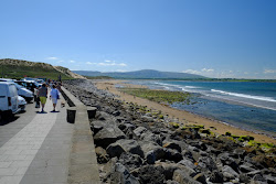 Photo de Strandhill Beach protégé par des falaises