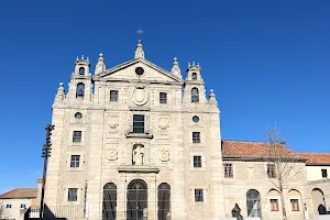 Church and birthplace of Saint Teresa of Jesus image