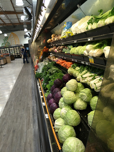 Supermarket «Save Mart Supermarkets», reviews and photos, 1449 E F St, Oakdale, CA 95361, USA