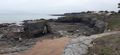 La Roche Percée à Préfailles