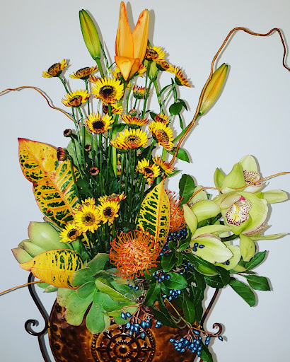 Florist «Rambling Rose Florist», reviews and photos, 22428 Gilmore St, West Hills, CA 91307, USA