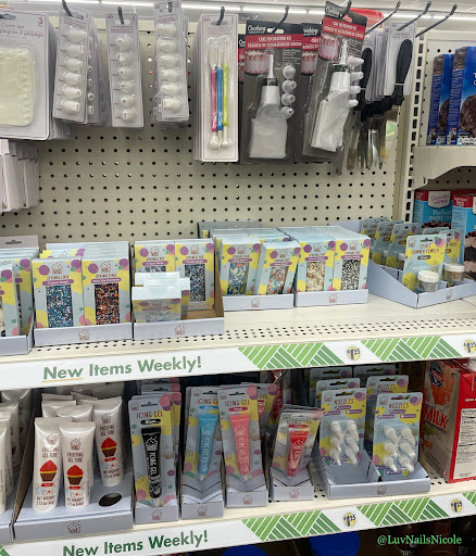 Dollar Store «Dollar Tree», reviews and photos, 37681 Five Mile Road, Livonia, MI 48154, USA