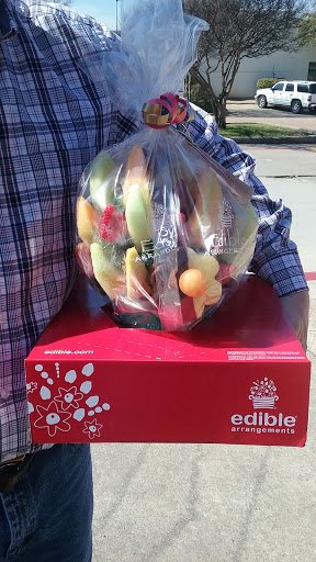 Gift Shop «Edible Arrangements», reviews and photos, 549 E Interstate 30, Rockwall, TX 75087, USA