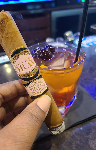 Tobacco Shop «Smoke Inn», reviews and photos, 801 Village Blvd #305, West Palm Beach, FL 33409, USA