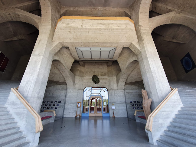 Kommentare und Rezensionen über Goetheanum