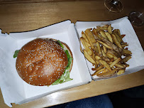 Plats et boissons du Restaurant de hamburgers C&B BURGER BERGUES - n°13
