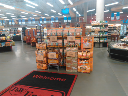 Grocery Store «D & W Fresh Market», reviews and photos, 50 Douglas Ave, Holland, MI 49424, USA