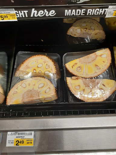 Grocery Store «Safeway», reviews and photos, 2836 Pacific Ave, Forest Grove, OR 97116, USA