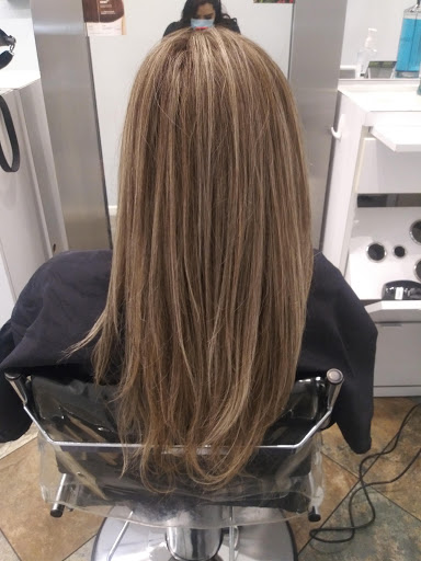 Hair Salon «Mia Salon Spa», reviews and photos, 5060 N Montclair Plaza Ln, Montclair, CA 91763, USA