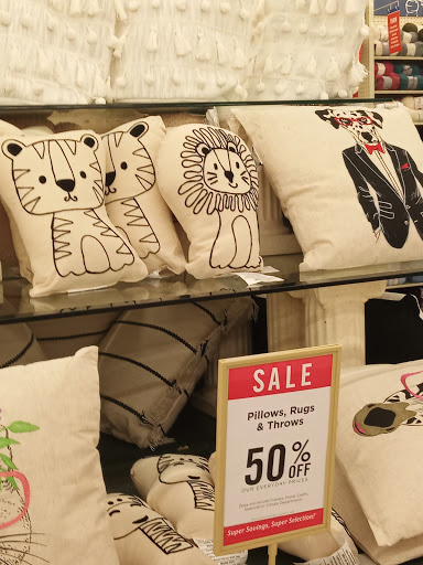 Craft Store «Hobby Lobby», reviews and photos, 840 E Rollins Rd, Round Lake Beach, IL 60073, USA