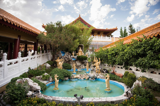 Hsi Lai Temple image