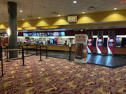 Movie Theater «AMC Potomac Mills 18», reviews and photos, 2700 Potomac Mills Cir, Woodbridge, VA 22192, USA